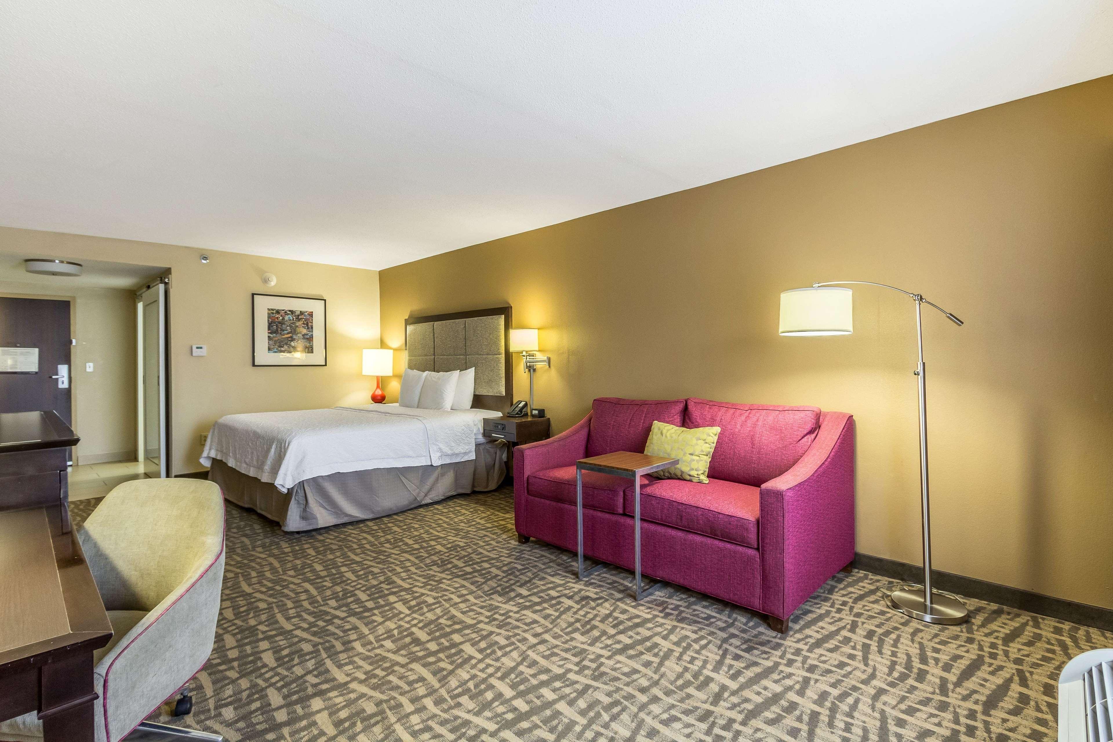 Hampton Inn Jackson Pearl Intrntl Airport Exteriör bild