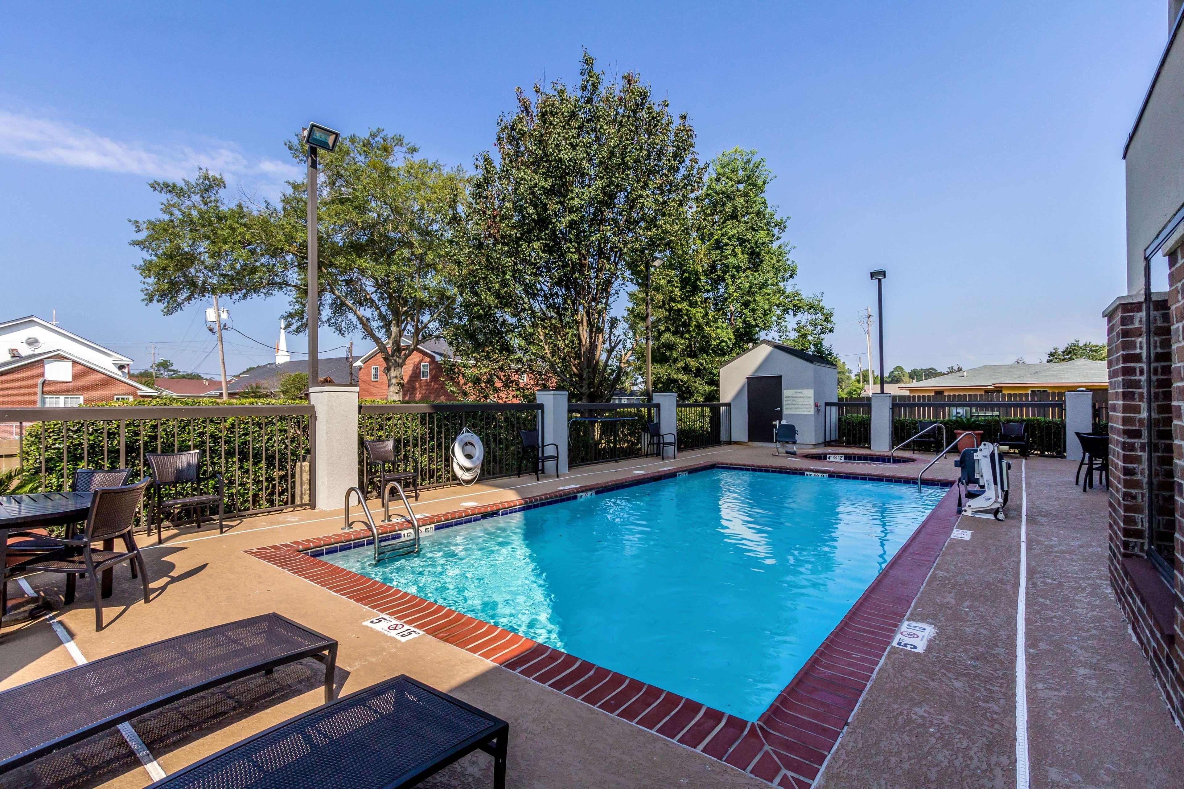 Hampton Inn Jackson Pearl Intrntl Airport Exteriör bild