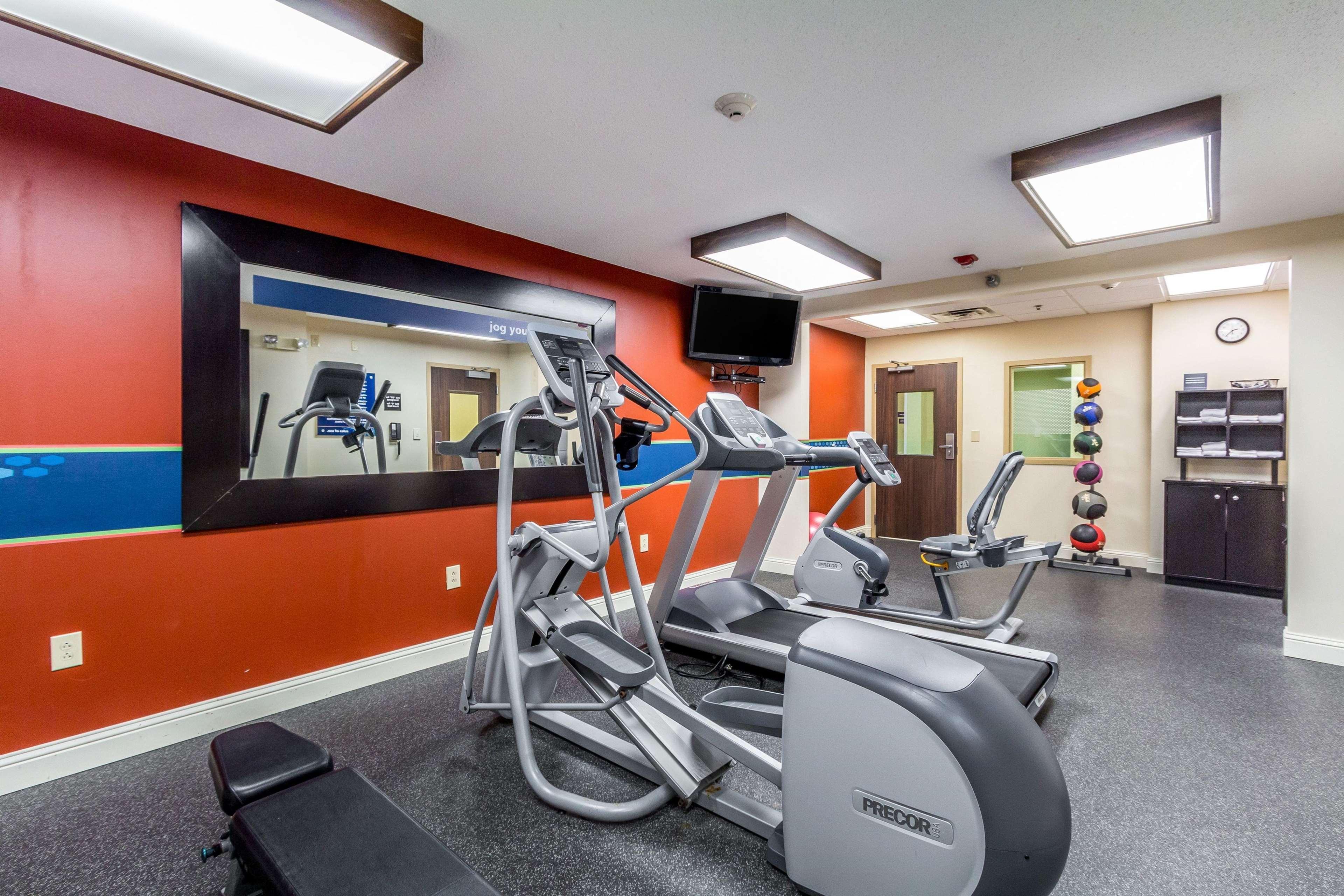 Hampton Inn Jackson Pearl Intrntl Airport Exteriör bild