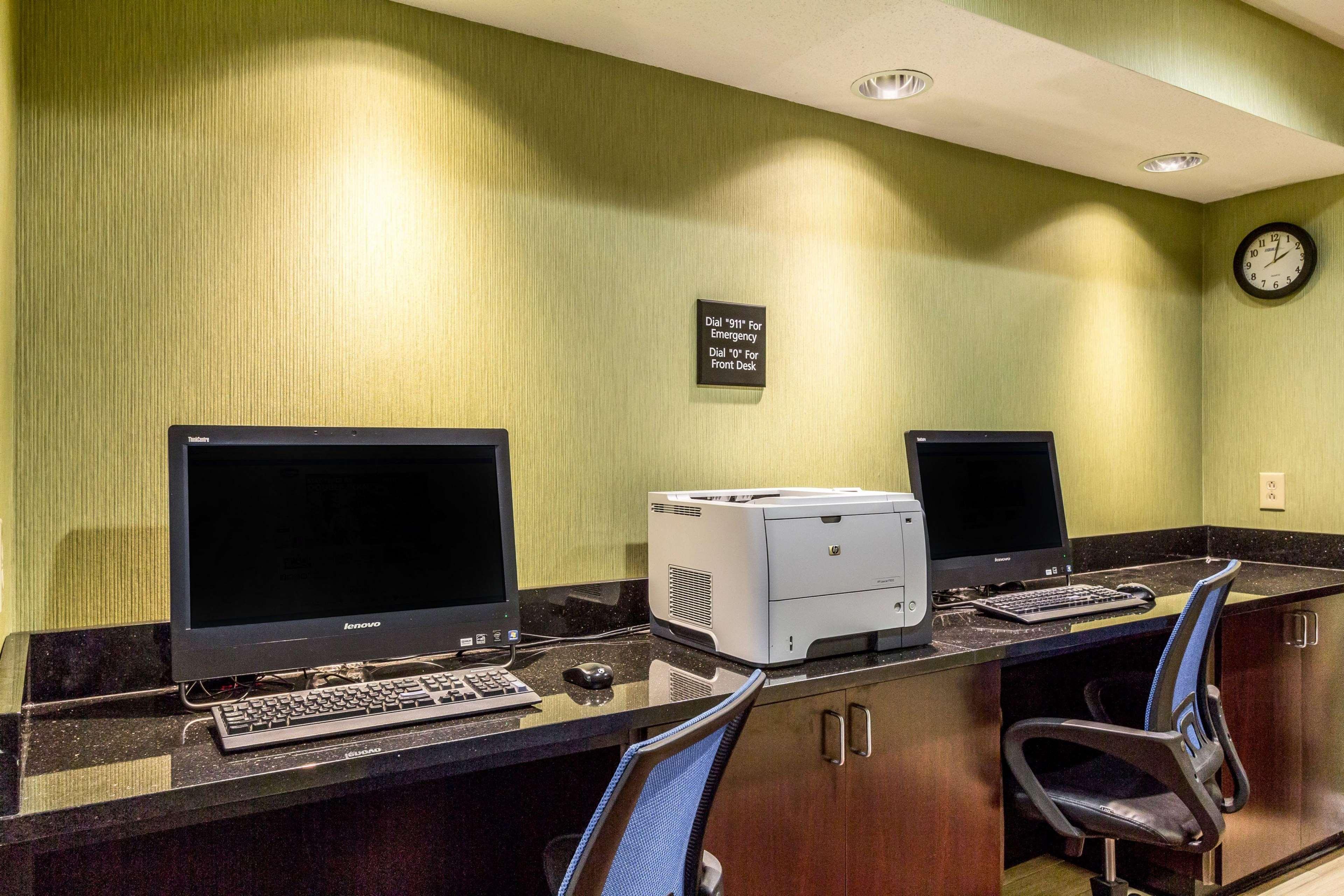 Hampton Inn Jackson Pearl Intrntl Airport Exteriör bild
