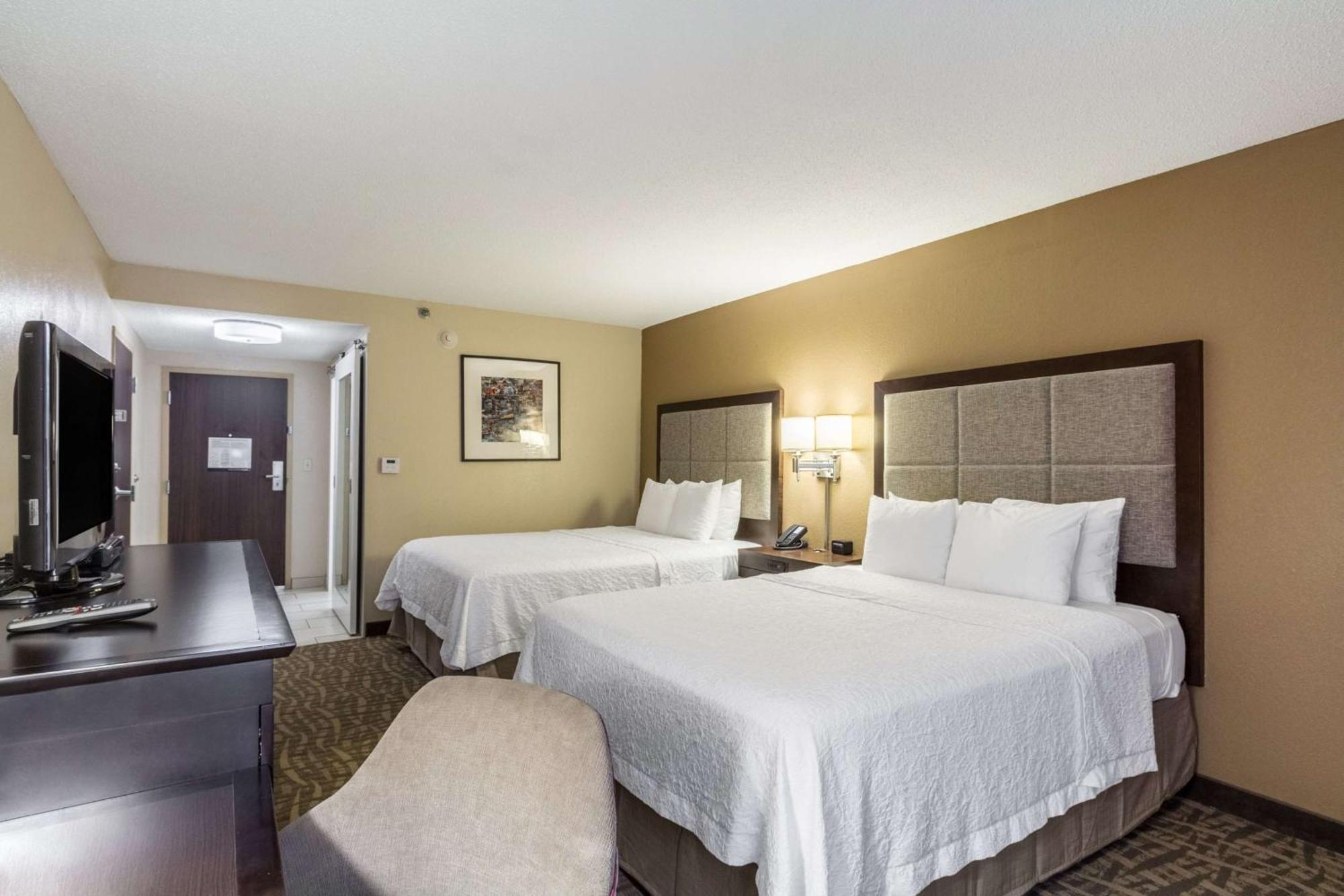 Hampton Inn Jackson Pearl Intrntl Airport Exteriör bild